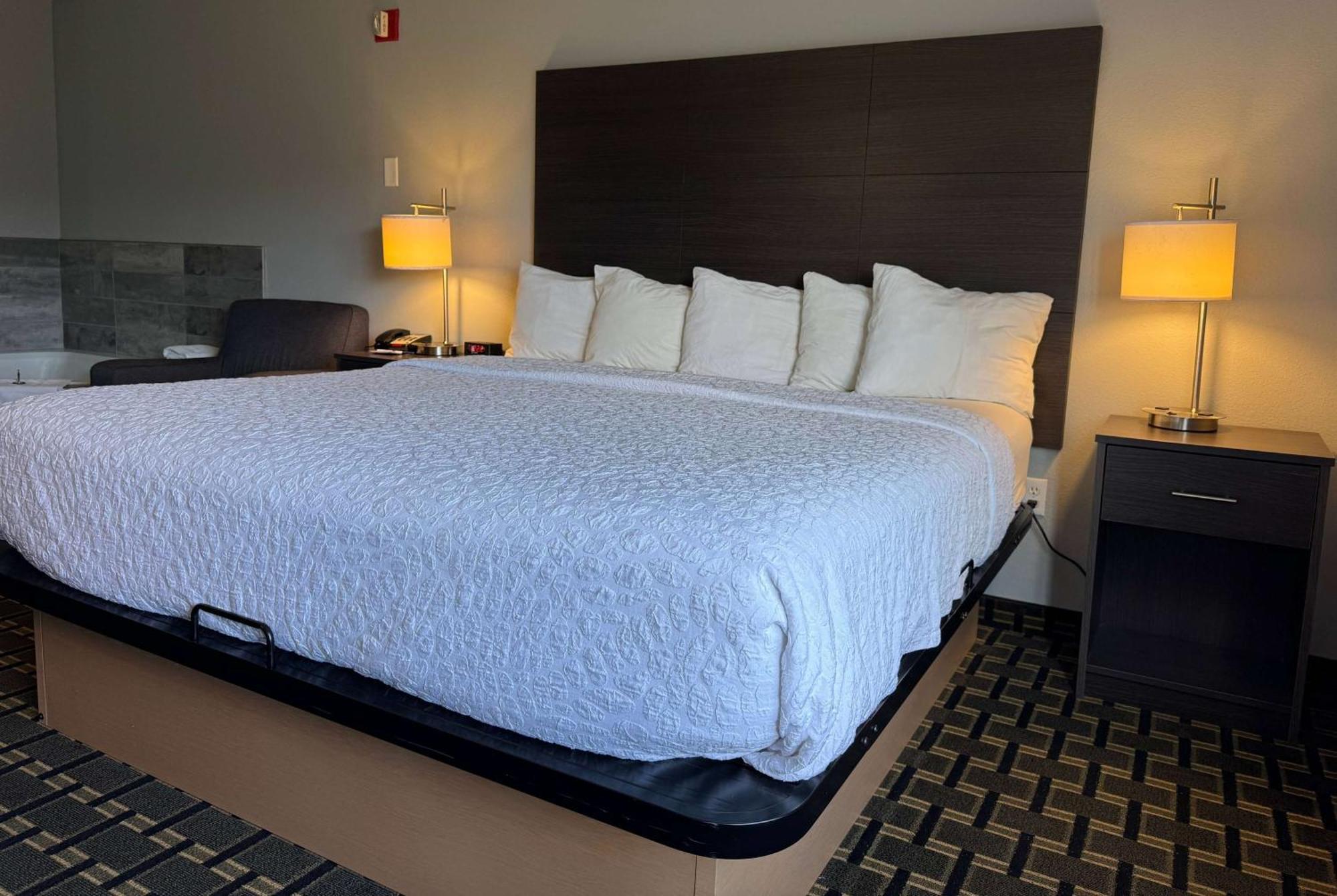 Americinn By Wyndham Columbus Wisconsin מראה חיצוני תמונה