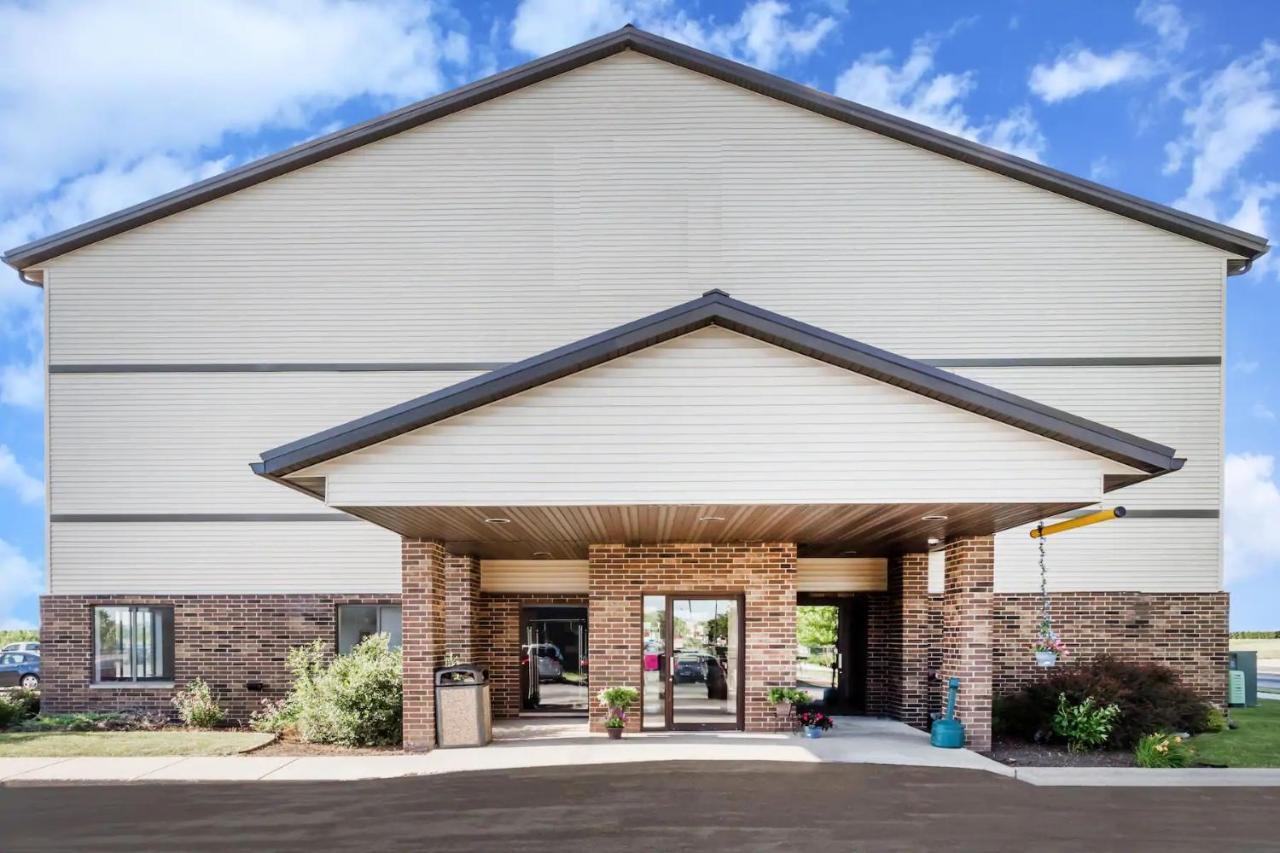 Americinn By Wyndham Columbus Wisconsin מראה חיצוני תמונה