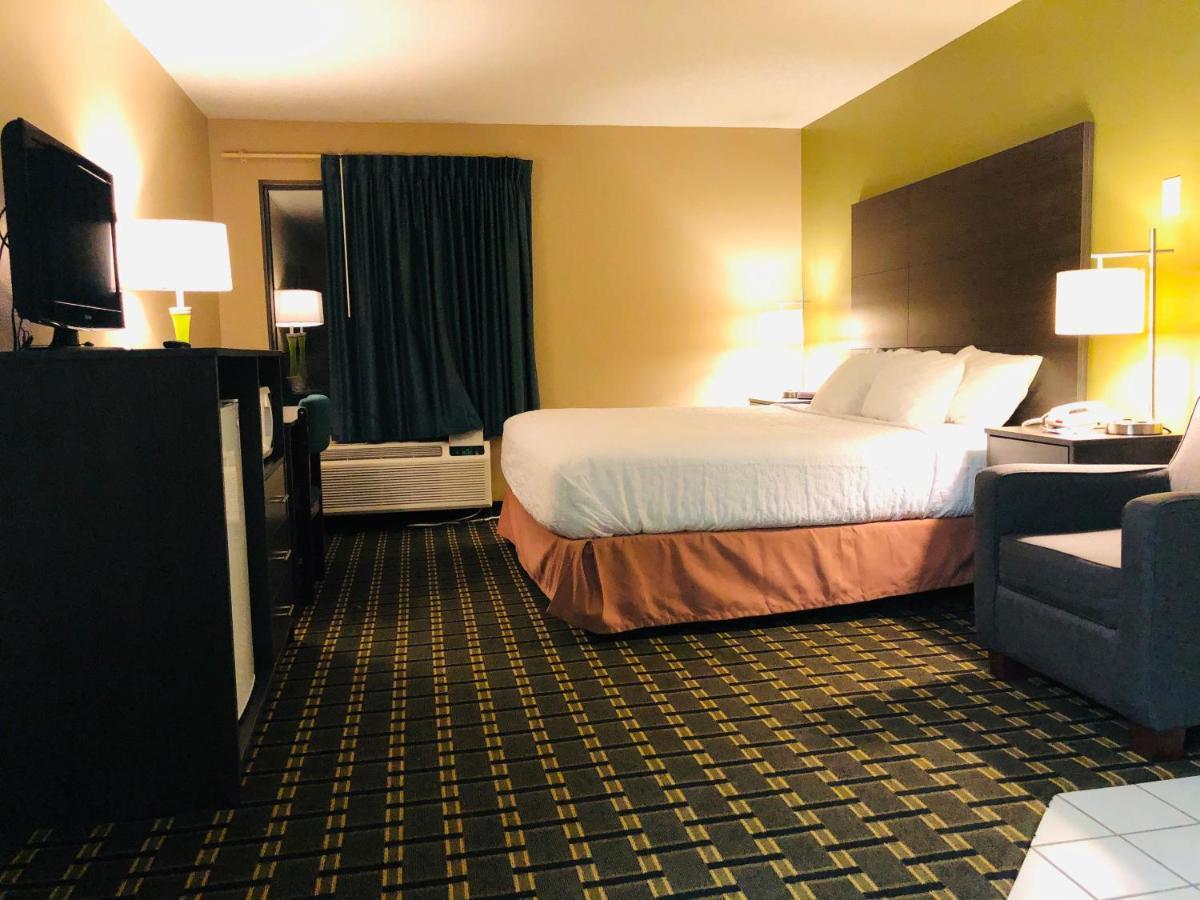 Americinn By Wyndham Columbus Wisconsin מראה חיצוני תמונה