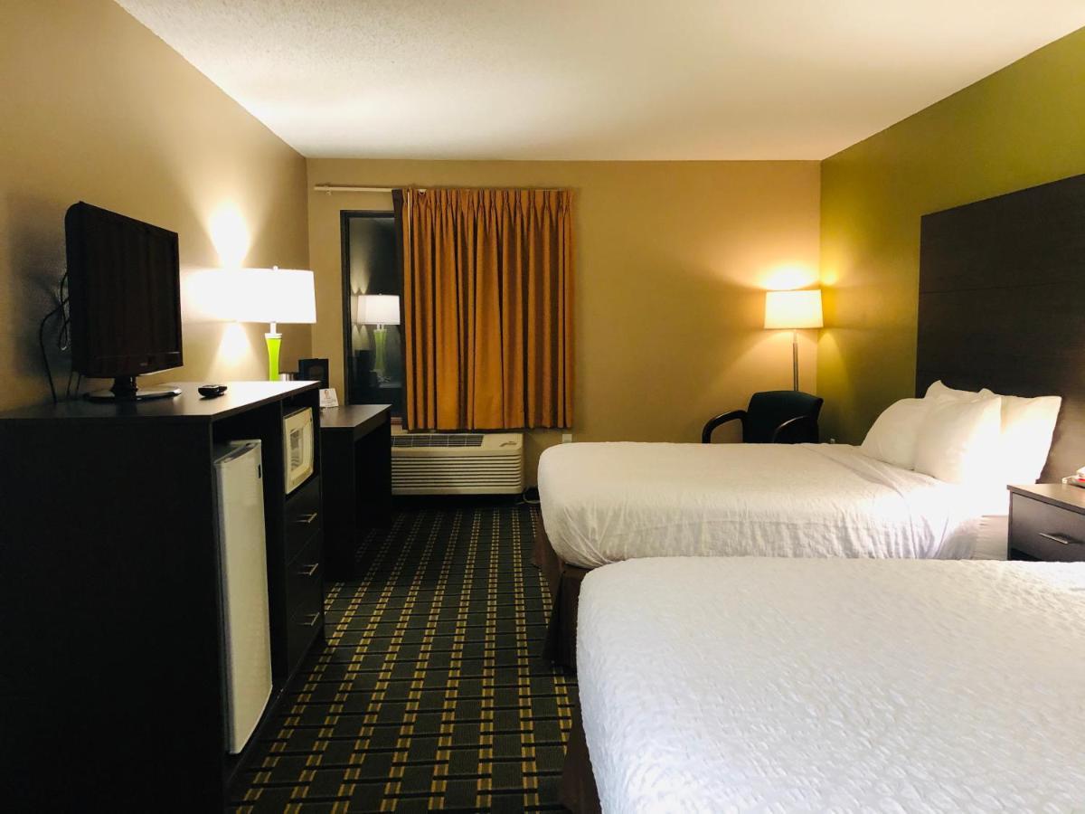 Americinn By Wyndham Columbus Wisconsin מראה חיצוני תמונה
